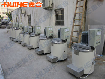 精美展示電加熱反應(yīng)釜_不銹鋼反應(yīng)罐攪拌罐廠家實拍圖,讓客戶更直觀的了解我們的產(chǎn)品!